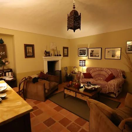 ベッド・アンド・ブレックファスト Sotto La Luna Bruna