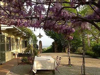 Sotto La Luna Bruna * Cocconato