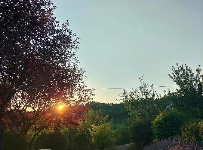 Sotto La Luna Bruna Bed & Breakfast Cocconato