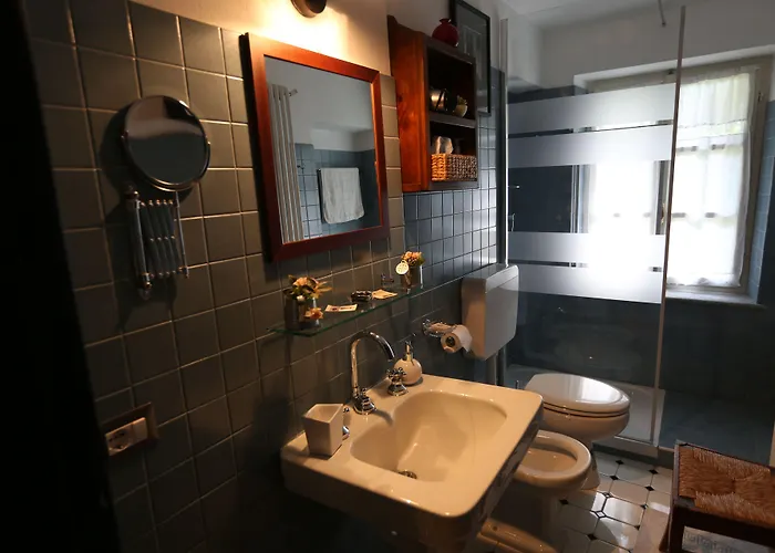 Sotto La Luna Bruna Bed & Breakfast